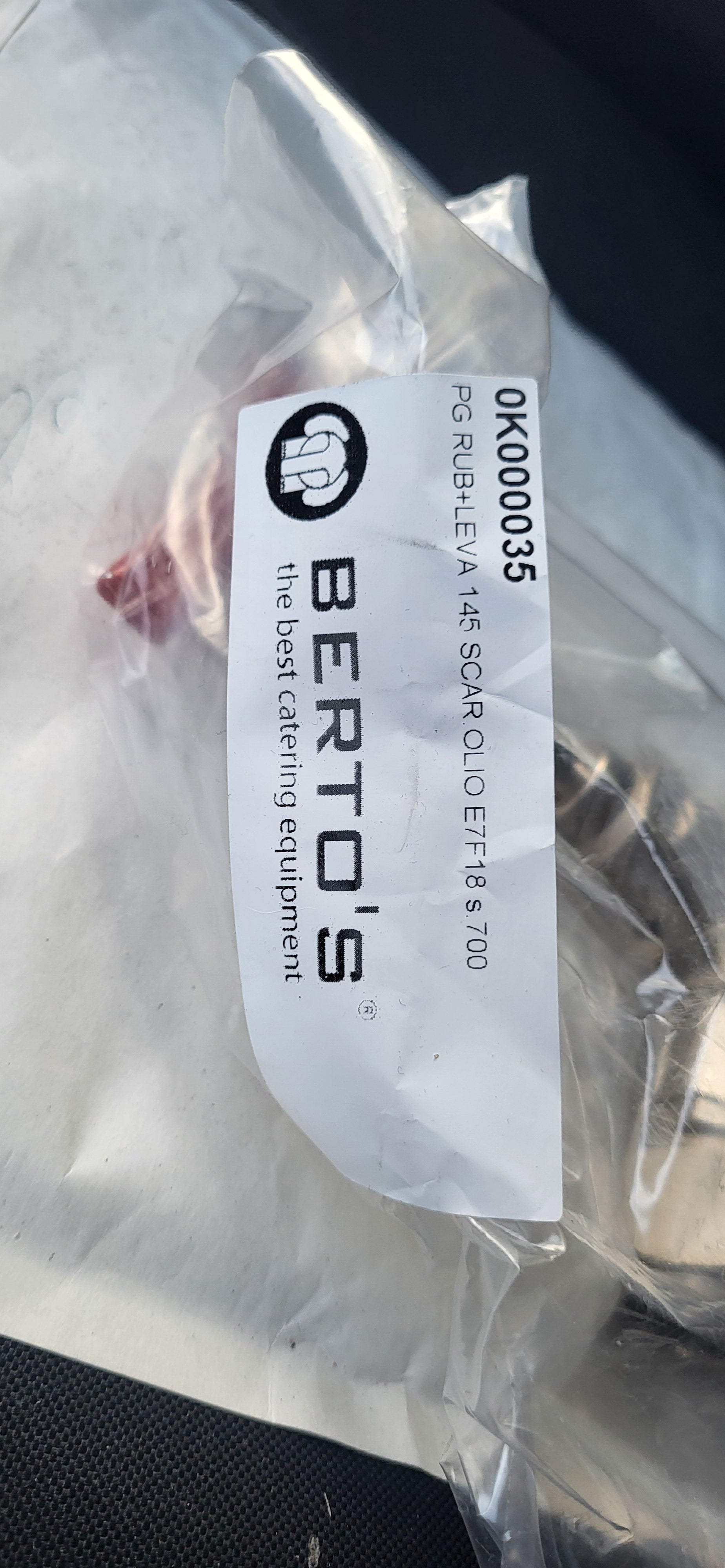 bertos friteuse aftapkraan in verpakking